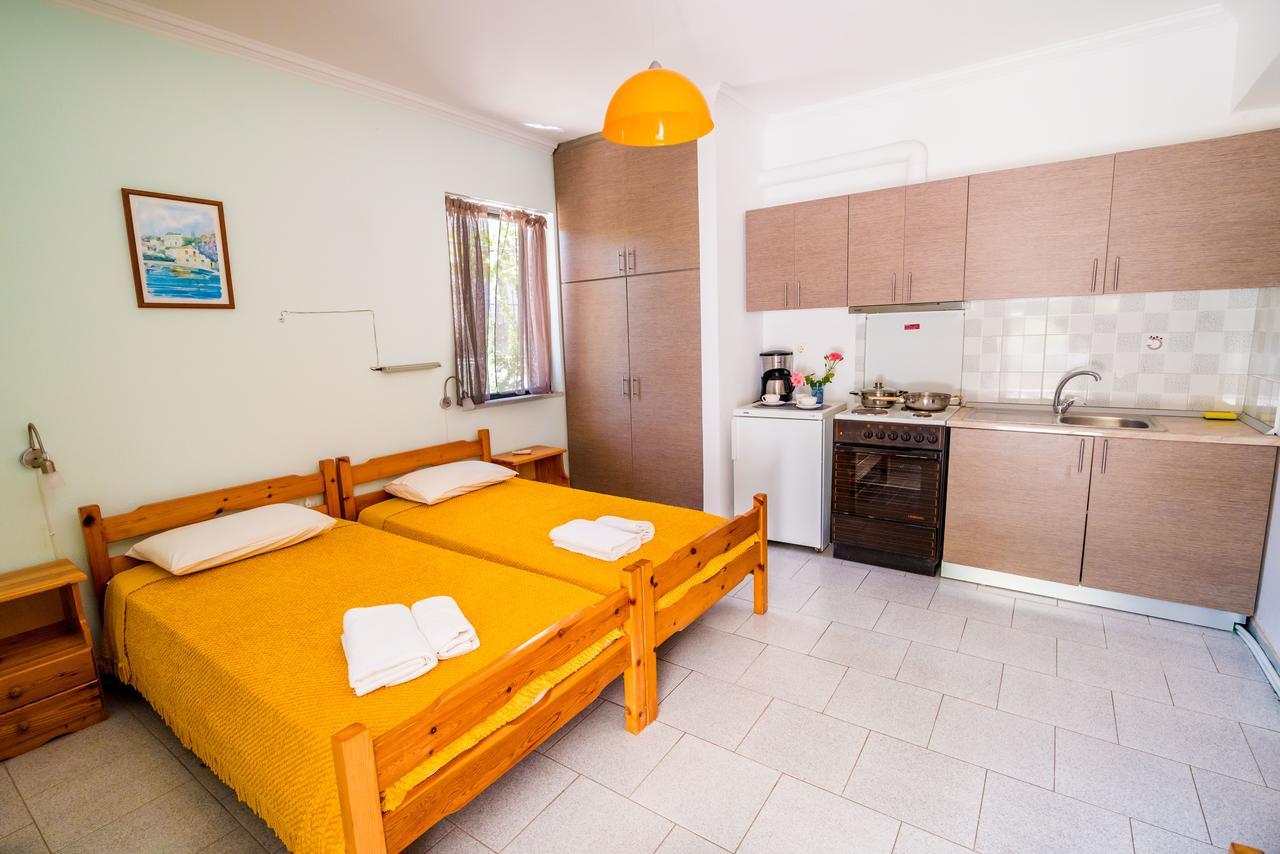 Elena Apartments Kanali  Ngoại thất bức ảnh
